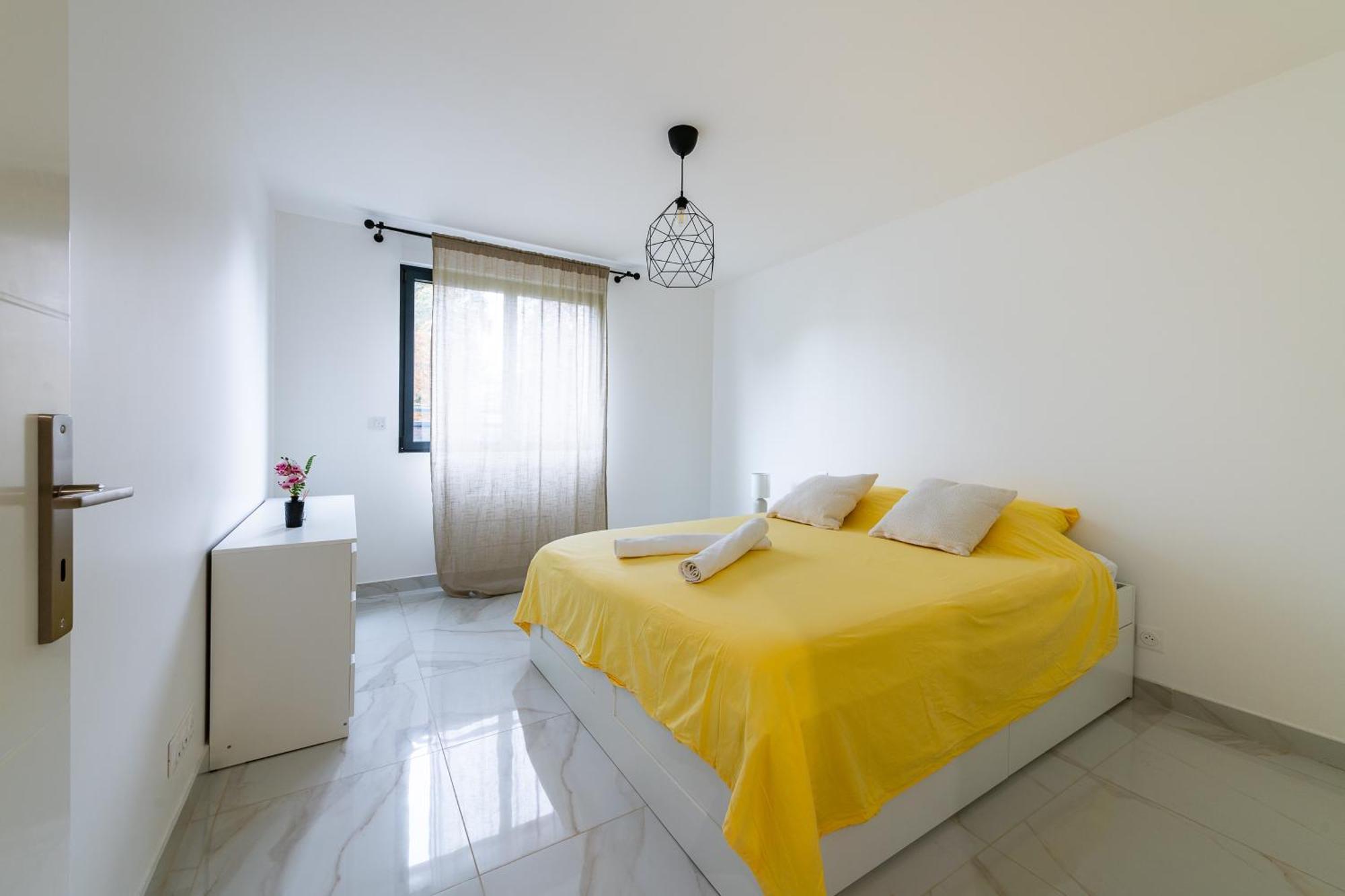 Lovely Proche Apartment Vaires-sur-Marne