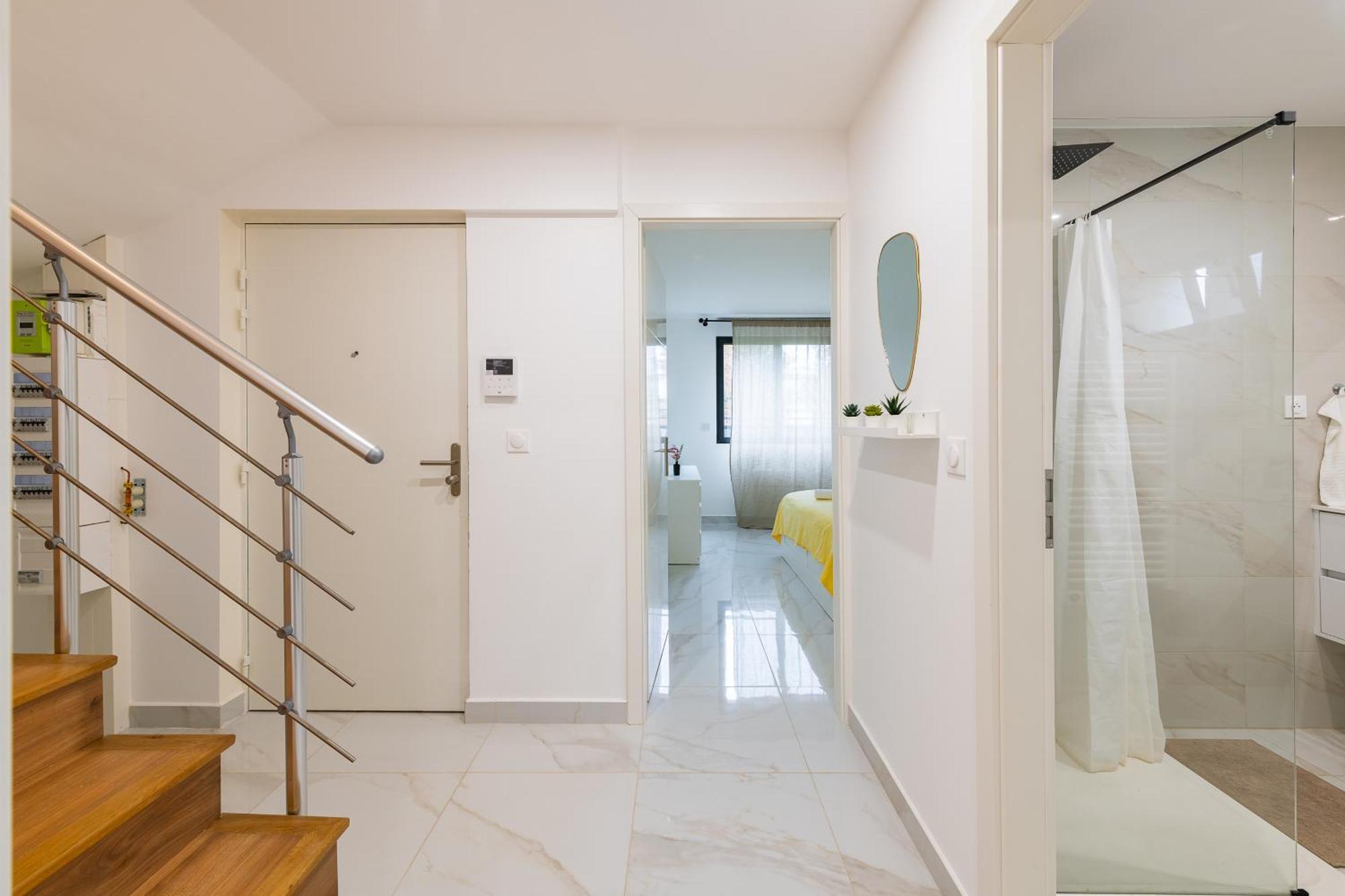 Lovely Proche Apartment *